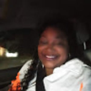 Meet your Posher, Chicquita